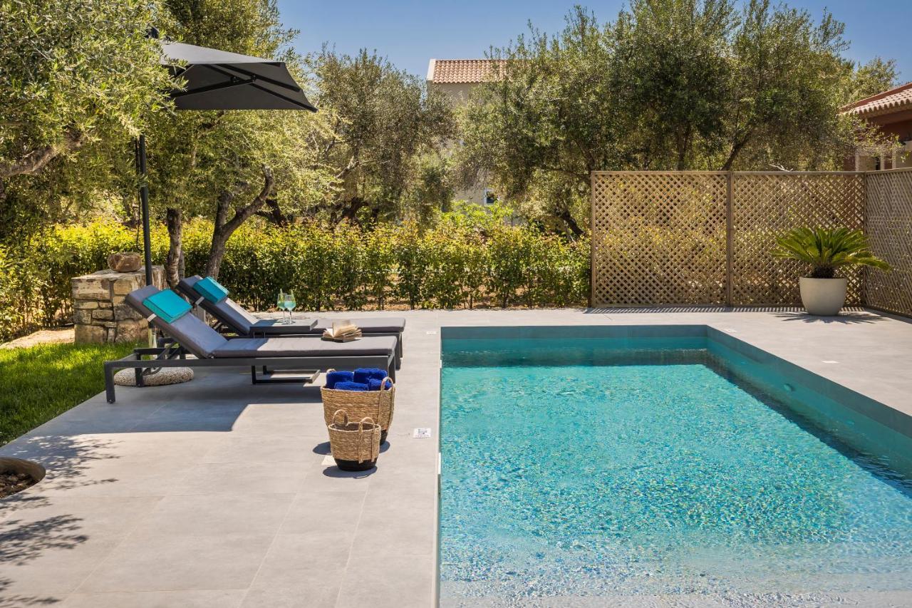 Villa Laoura 스보로나타 외부 사진